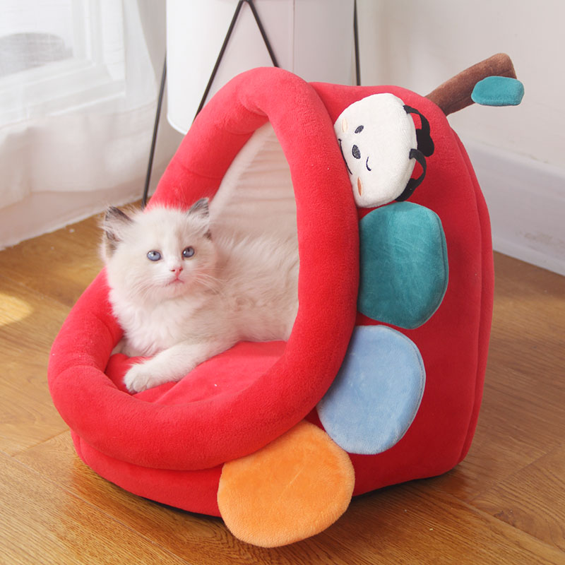 Cozy Cat Hideaway Villa: Semi-enclosed, Washable