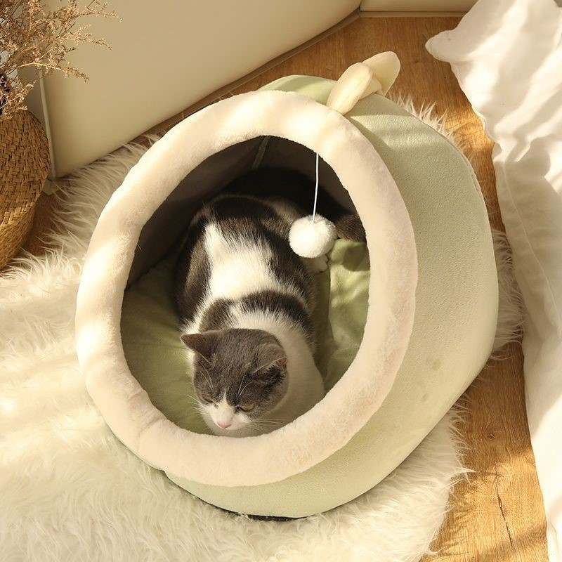 Cozy Cat Hideaway Villa: Semi-enclosed, Washable