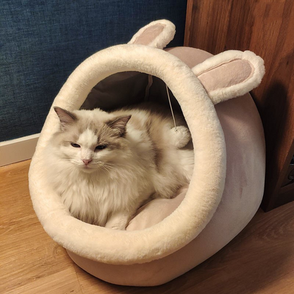 Cozy Cat Hideaway Villa: Semi-enclosed, Washable